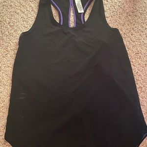 IVIVVA black tank